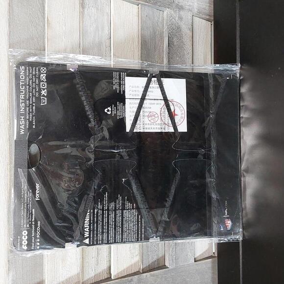 NFL Minnesota Vikings Adjustable Mask | FOCO | Adult - Picture 5 of 6